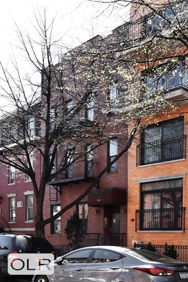 160 India Street 1-R Greenpoint Brooklyn NY 11222