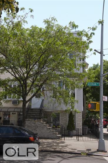 72 Norman Avenue 3 Greenpoint Brooklyn NY 11222