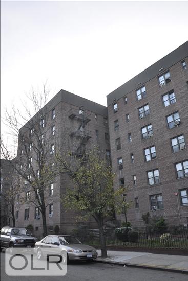 37-26 87th Street 1E Jackson Heights Queens NY 11372