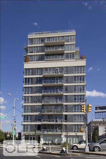 48-15 11th Street 7-G Long Island City Queens NY 11101