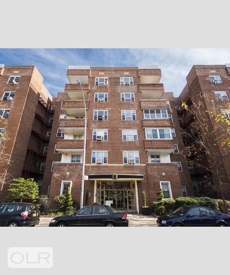 34-41 85th Street 3-T Jackson Heights Queens NY 11372