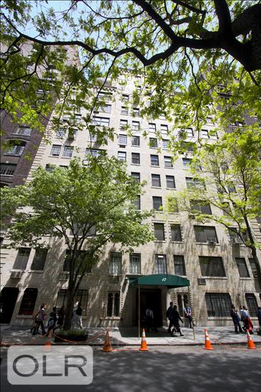 17 West 67th Street 3B Lincoln Square New York NY 10023