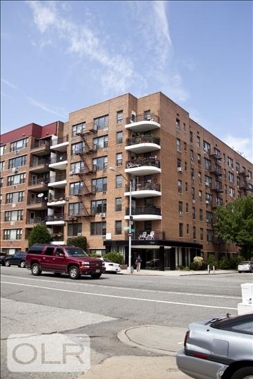 9323 Shore Road 4A Fort Hamilton Brooklyn NY 11209