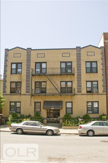 338 92nd Street 1B Fort Hamilton Brooklyn NY 11209