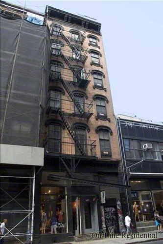 99 Spring Street Soho New York NY 10012