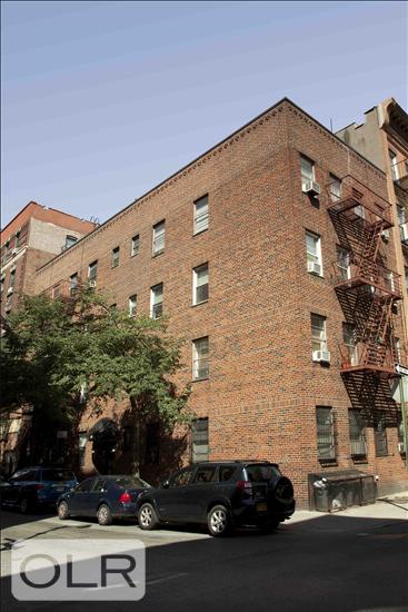 32 Downing Street 5C Greenwich Village New York NY 10014
