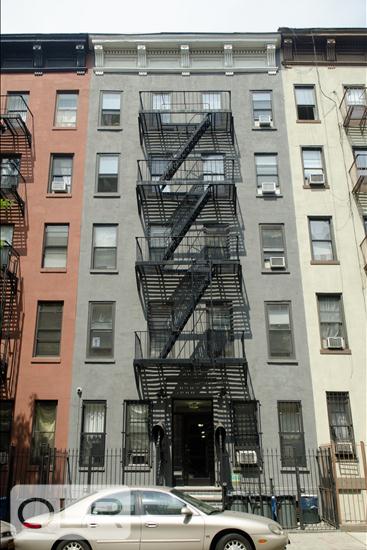 517 West 48th Street 5F Clinton New York NY 10036