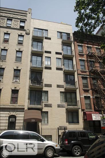 221 East 82nd Street Upper East Side New York NY 10028