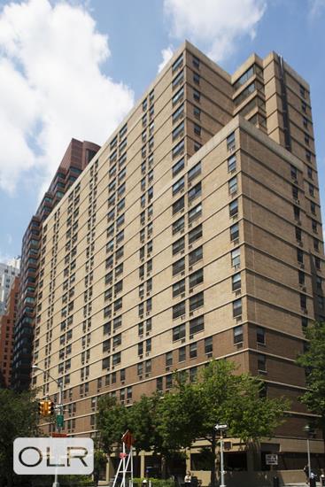 299 Pearl Street 5E Seaport District New York NY 10038