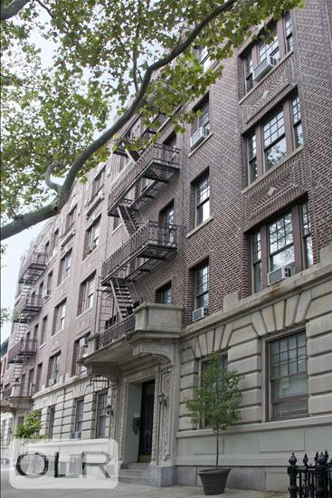110 Cambridge Place 5-B Clinton Hill Brooklyn NY 11238