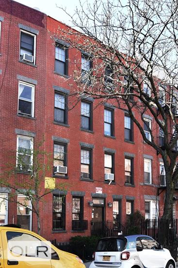 212 Huron Street 3 Greenpoint Brooklyn NY 11222
