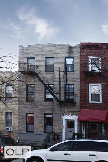 105 Ryerson Street 1 Clinton Hill Brooklyn NY 11205