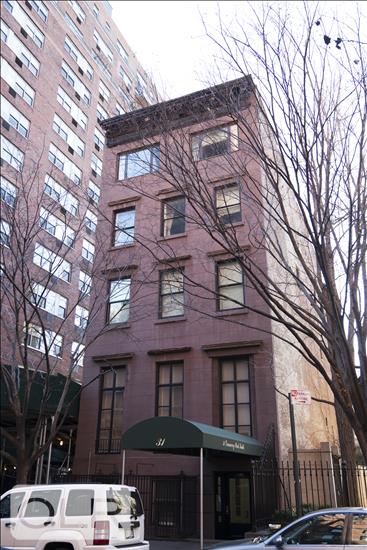 31 Gramercy Park South 4B Gramercy Park New York NY 10010