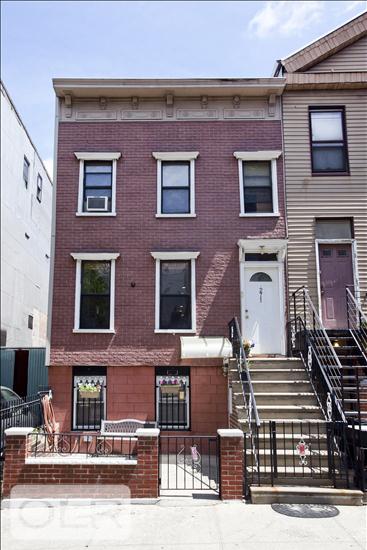 271 14th Street 2711A Park Slope Brooklyn NY 11215