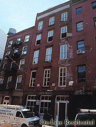 272 Water Street 5R/6R Seaport District New York NY 10038