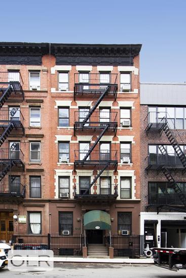438 West 49th Street 5A Clinton New York NY 10019