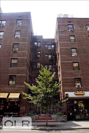 54 East 8th Street 2D Greenwich Village New York NY 10003