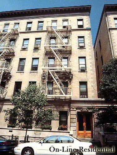 223 West 21st Street 1M Chelsea New York NY 10011