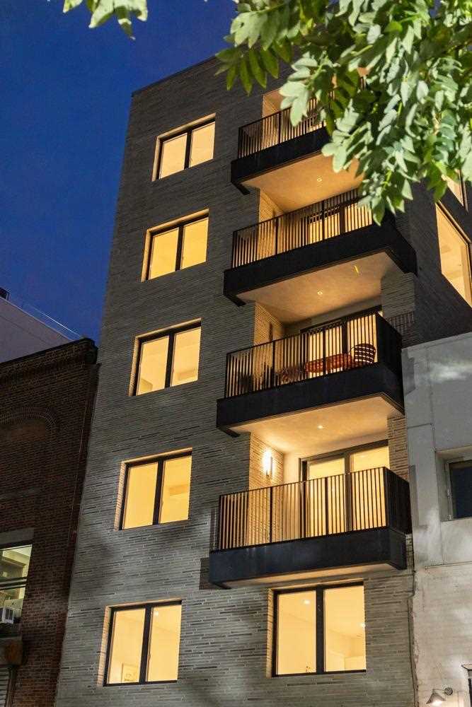 96 North 1st Street 3A Williamsburg Brooklyn NY 11249
