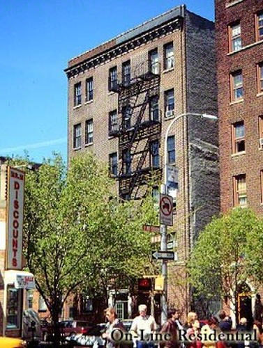 207-209 West 11th Street W. Greenwich Village New York NY 10014