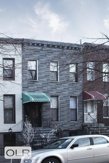 113 Ryerson Street Clinton Hill Brooklyn NY 11205