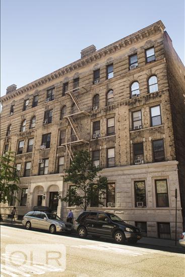 27 East 94th Street 2A Carnegie Hill New York NY 10128