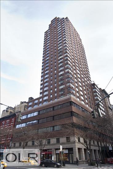 45 West 67th Street 21C Lincoln Square New York NY 10023
