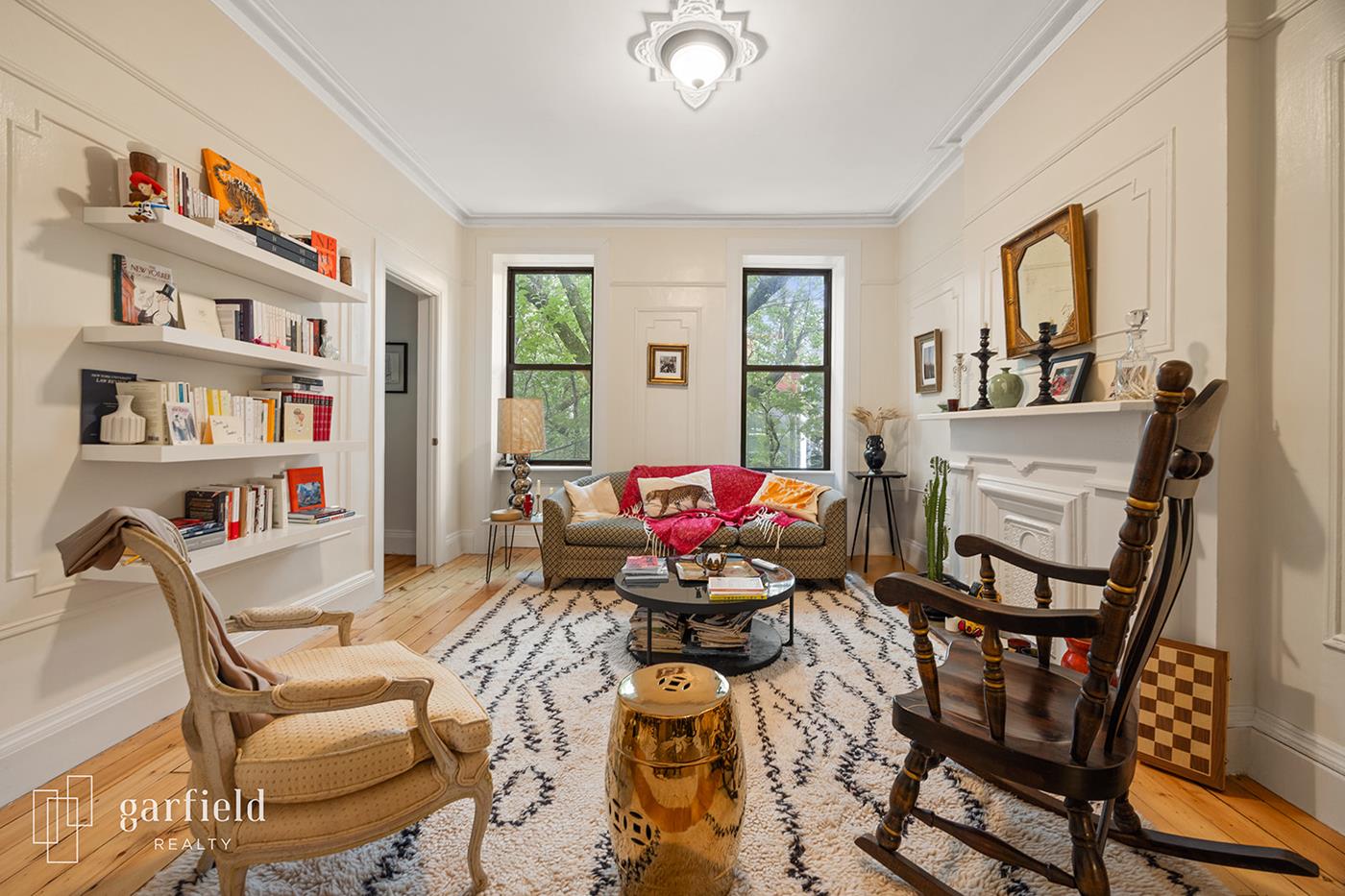 Open lightbox with photos of 479 11th St