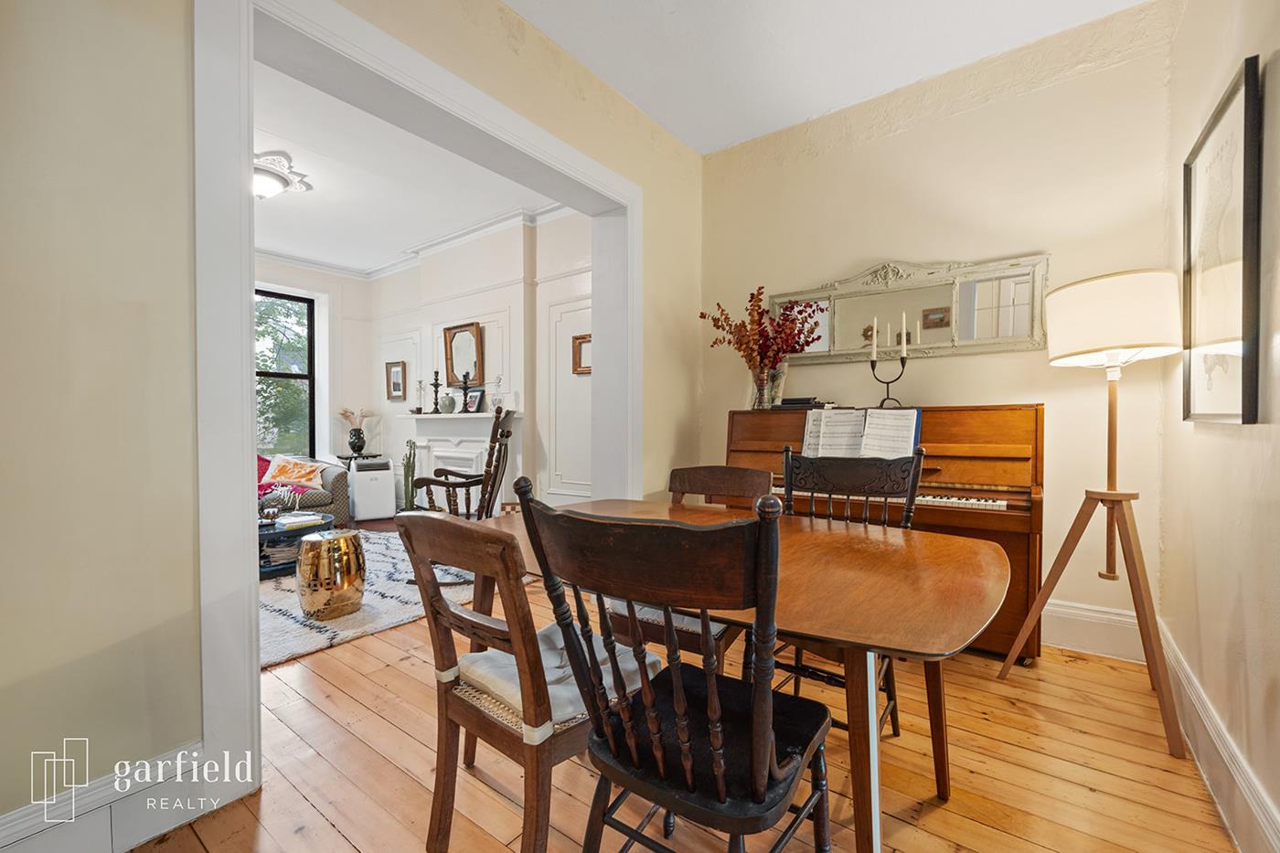 Open lightbox with photos of 479 11th St