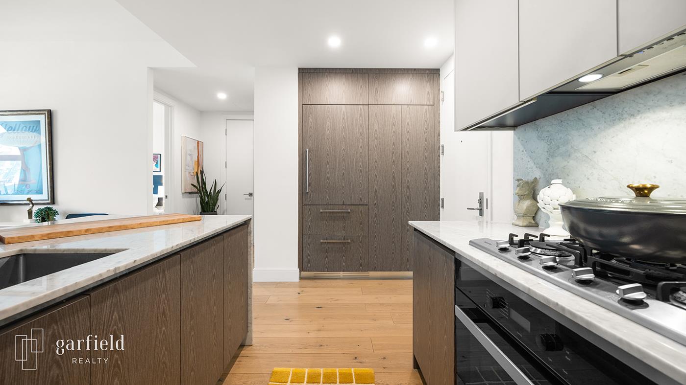 229 9th St