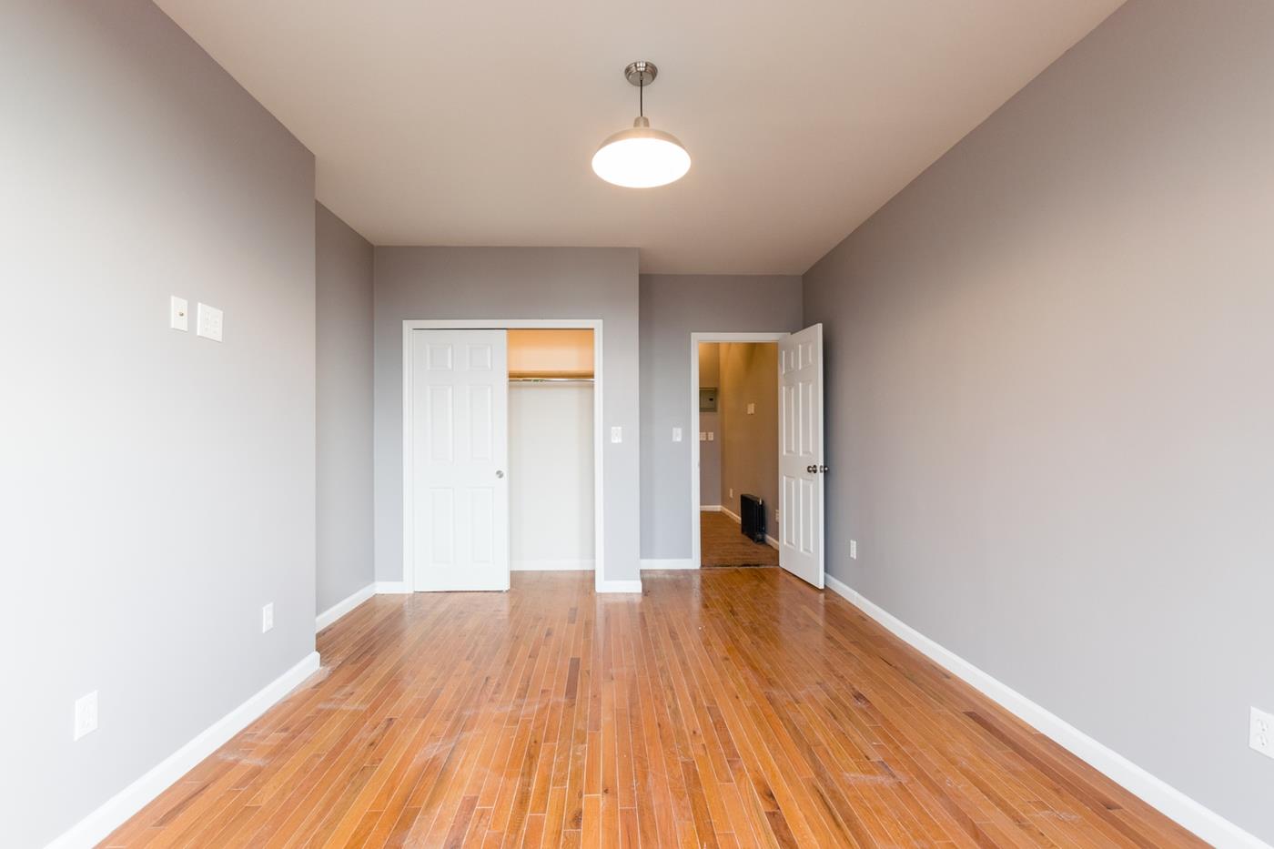 181 7th Ave