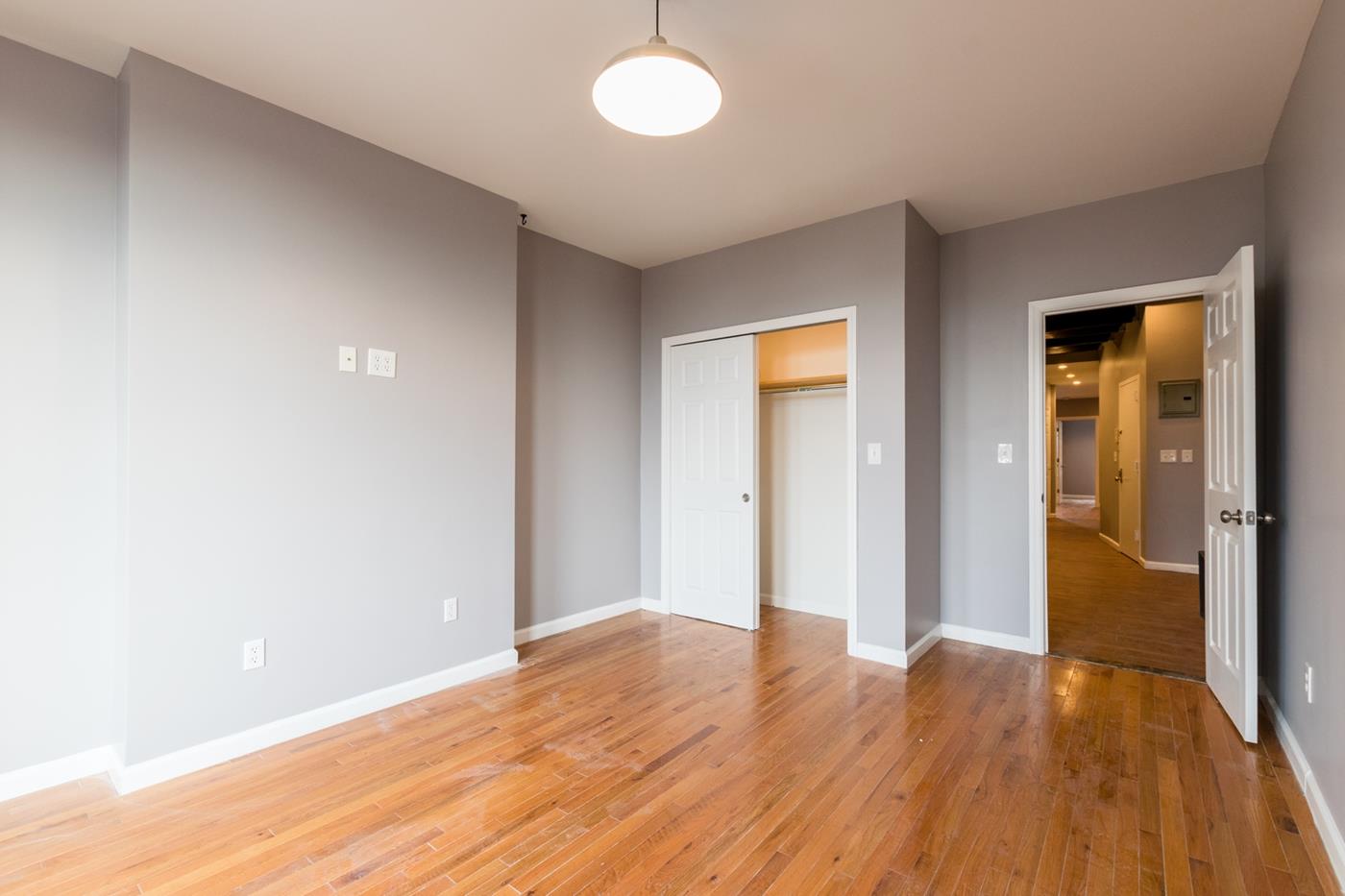 181 7th Ave