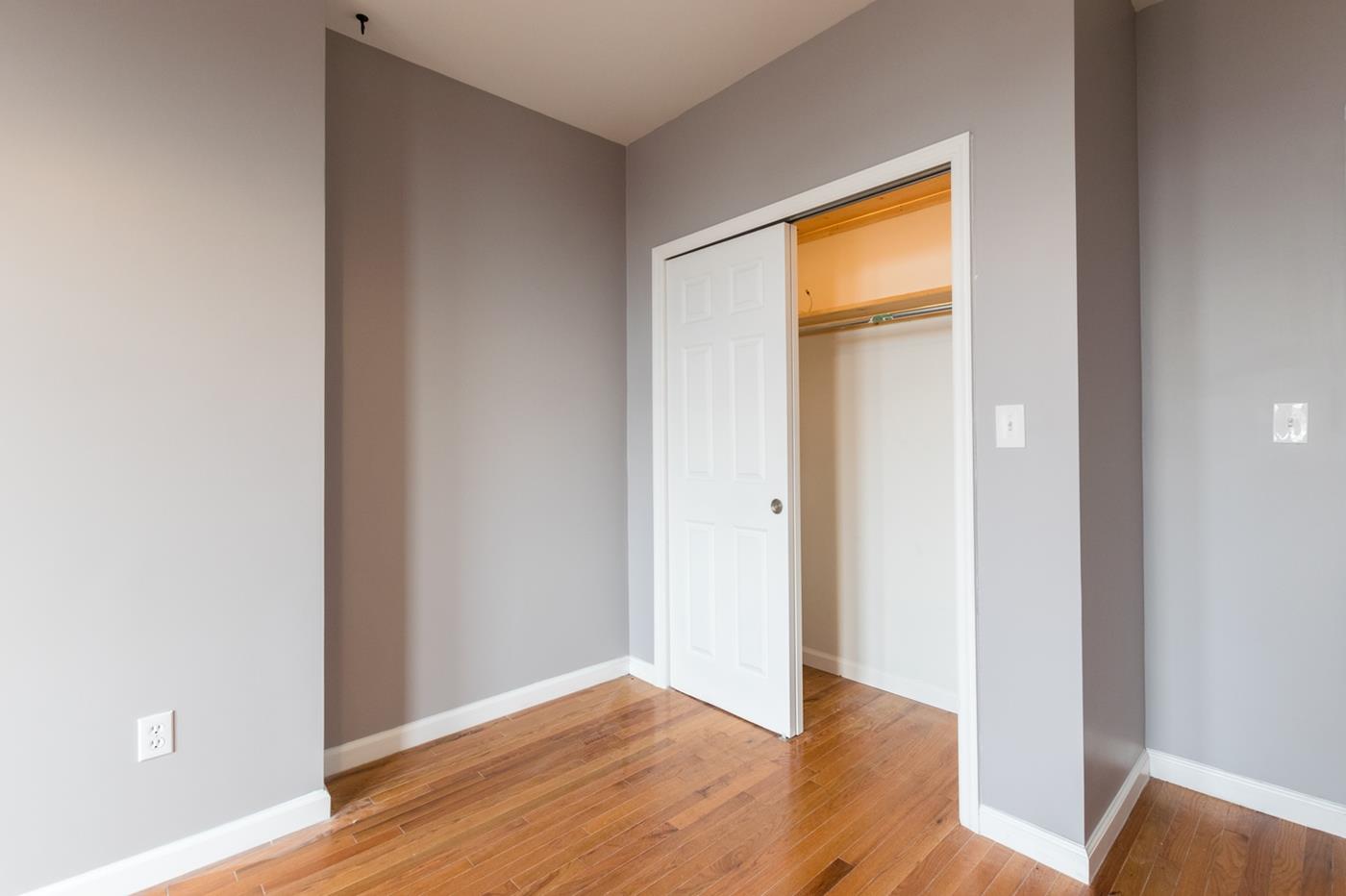 181 7th Ave