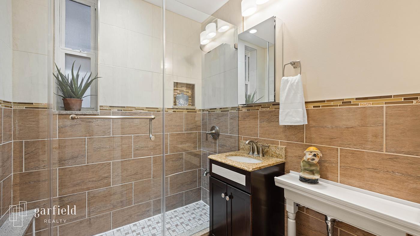 81 Ocean Pkwy