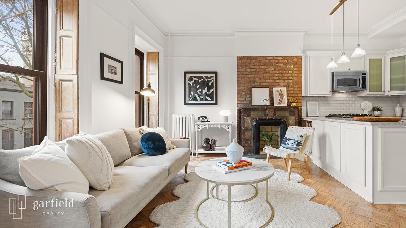 49 Prospect Pl