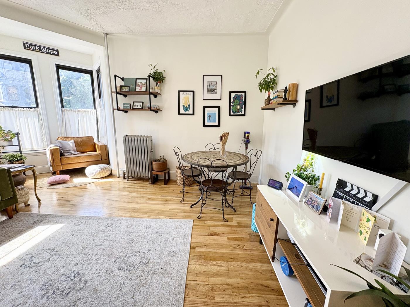 170 7th Ave