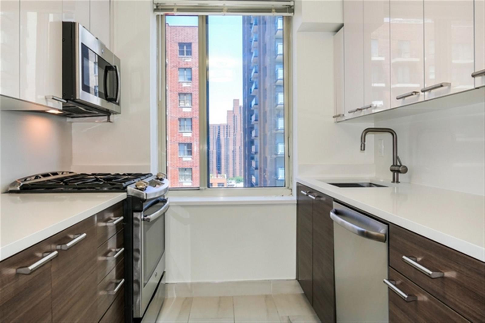 East 86th Street Second Avenue Q