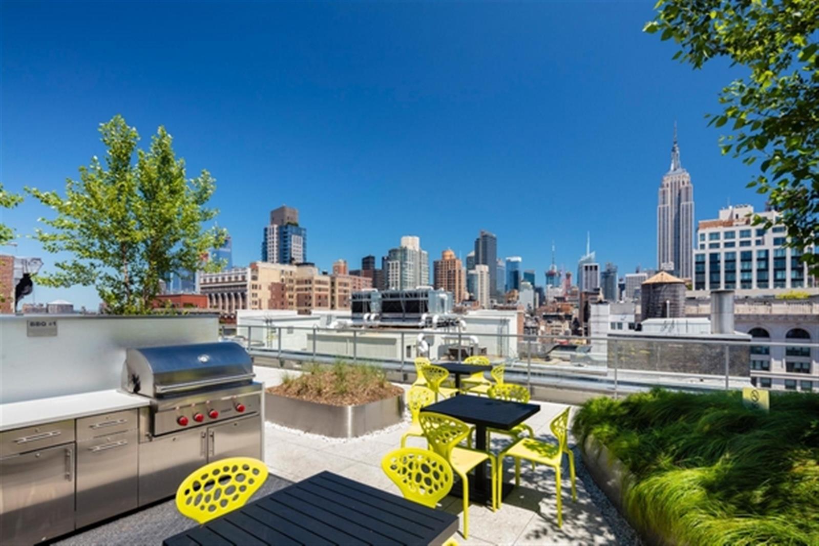 Flatiron District / West 21st