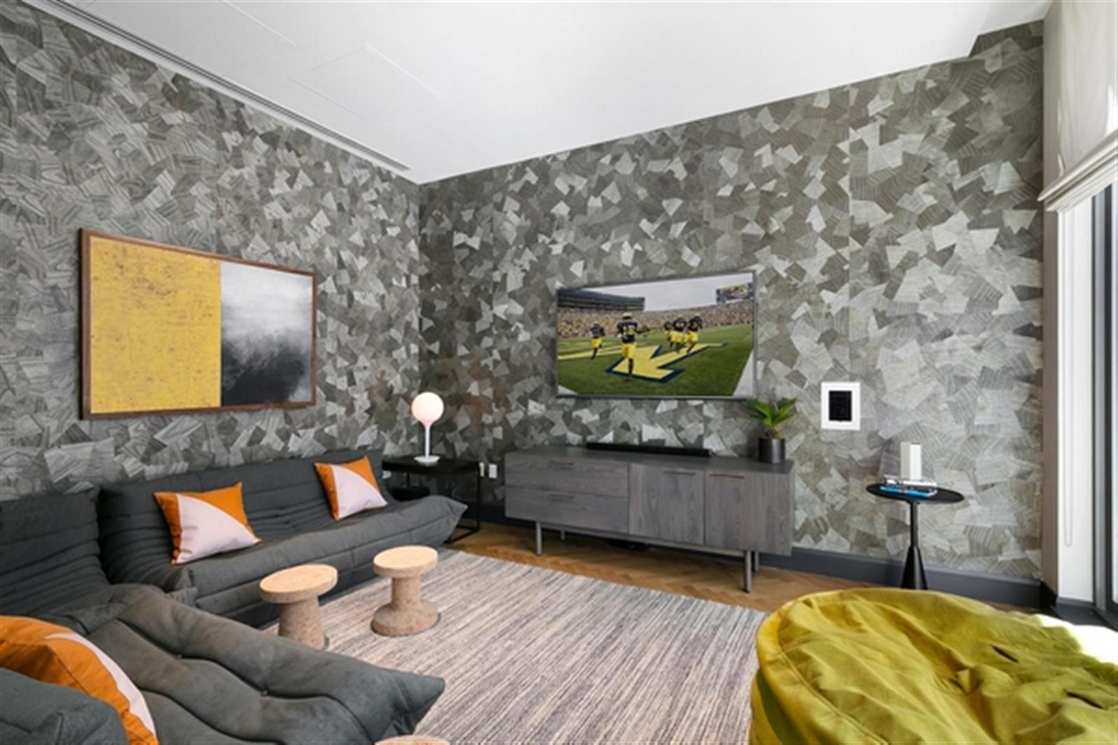 Flatiron District / West 21st