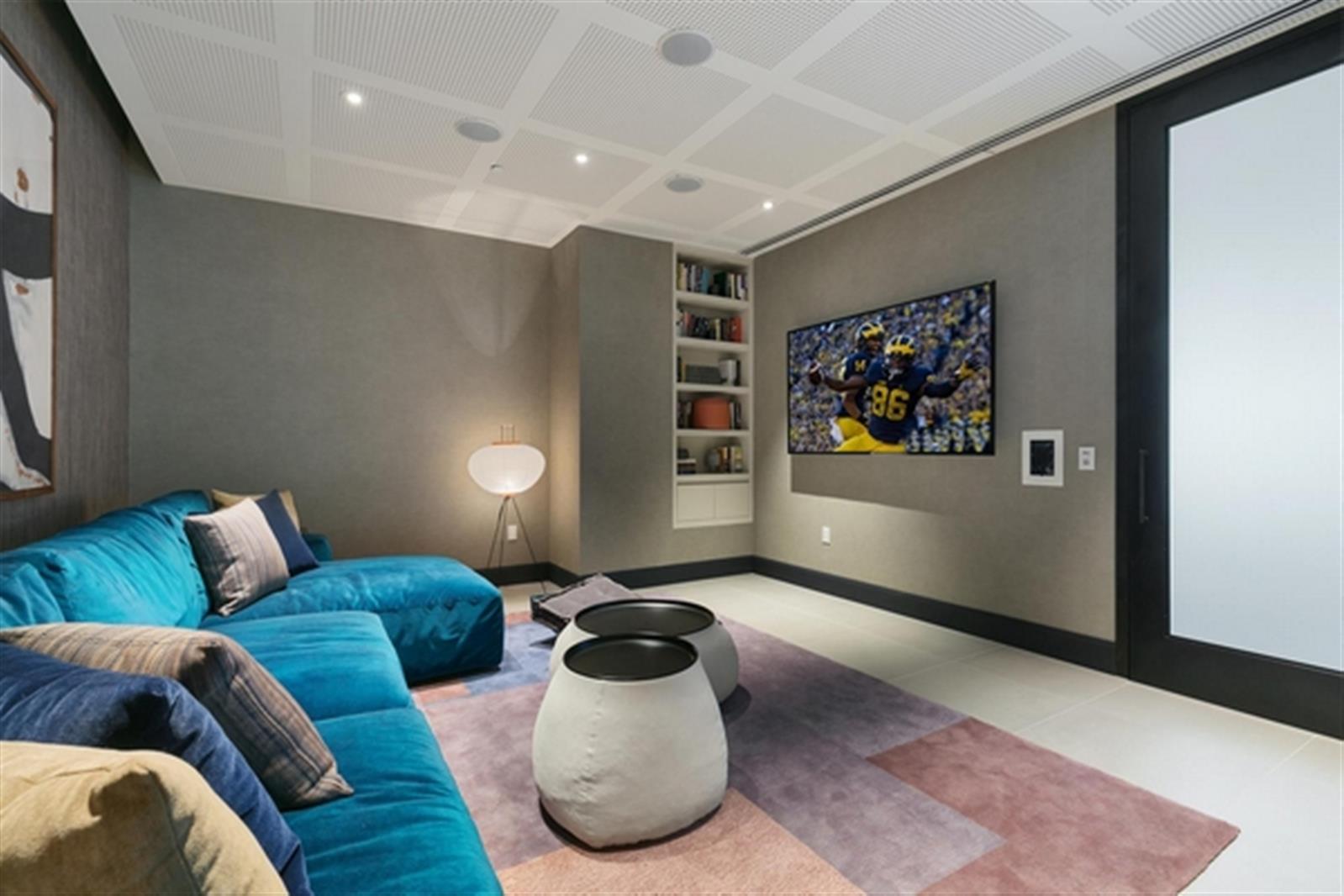 Flatiron District / West 21st