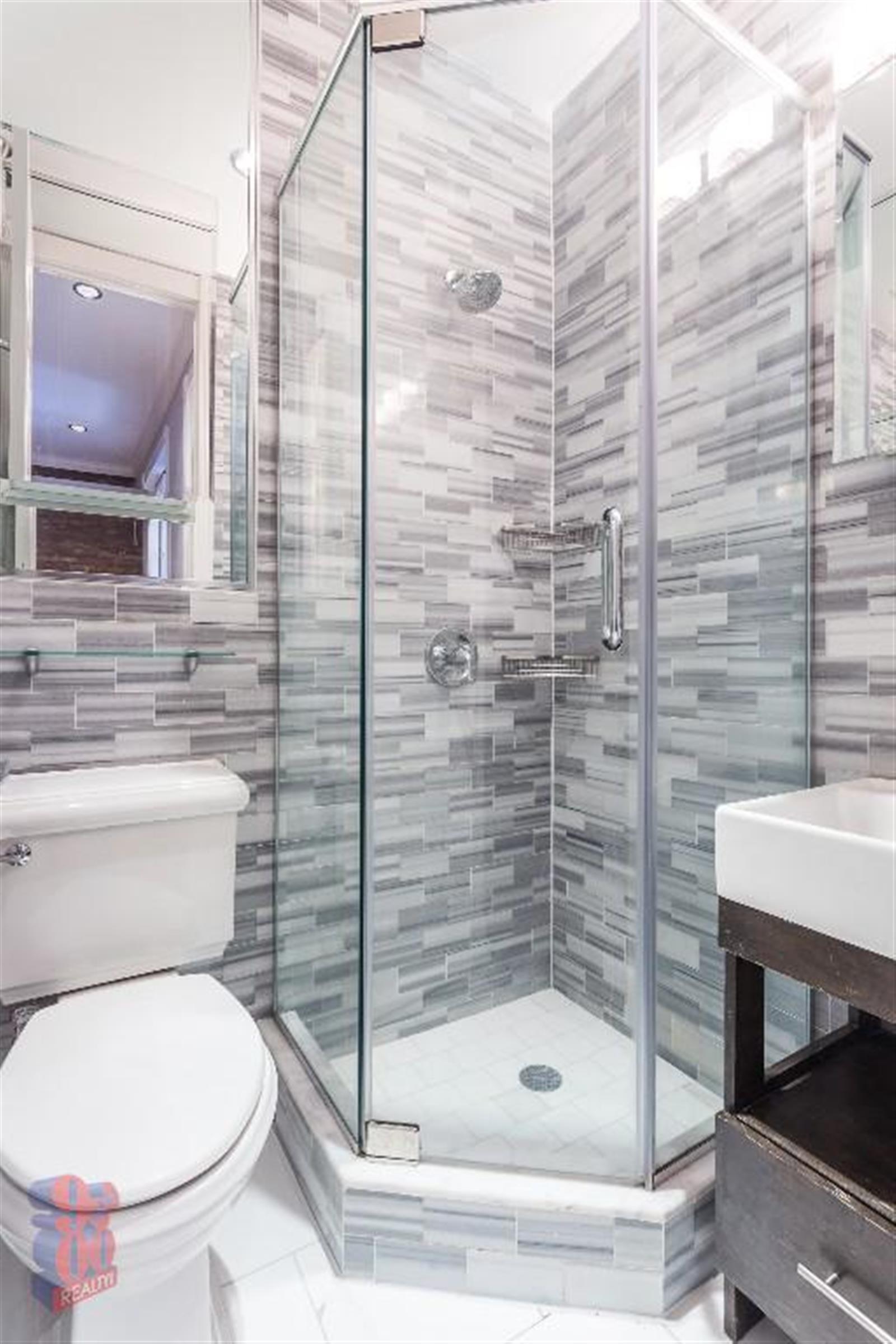 Best Priced 6 Bedroom