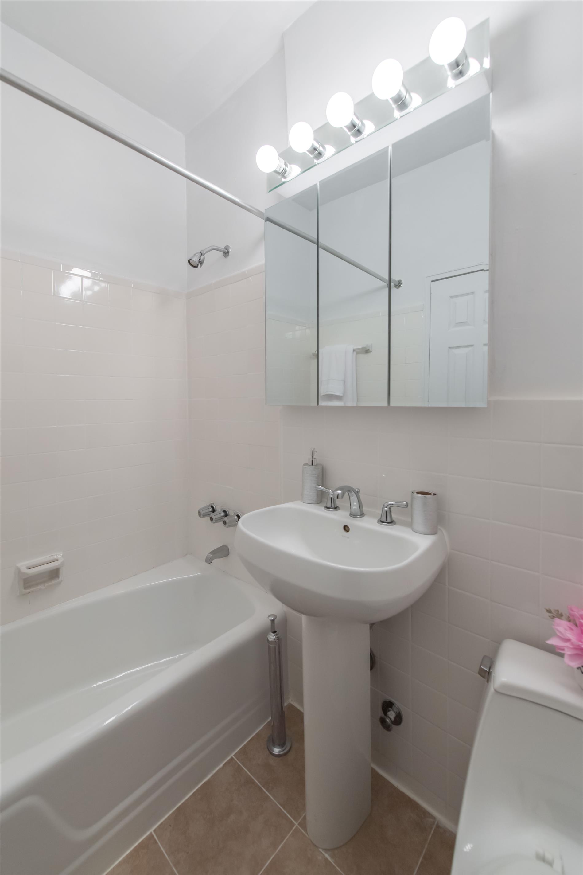Upper East Side NO FEE