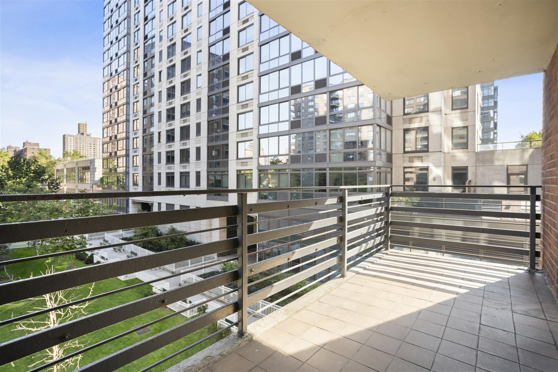 Upper West Side NO FEE