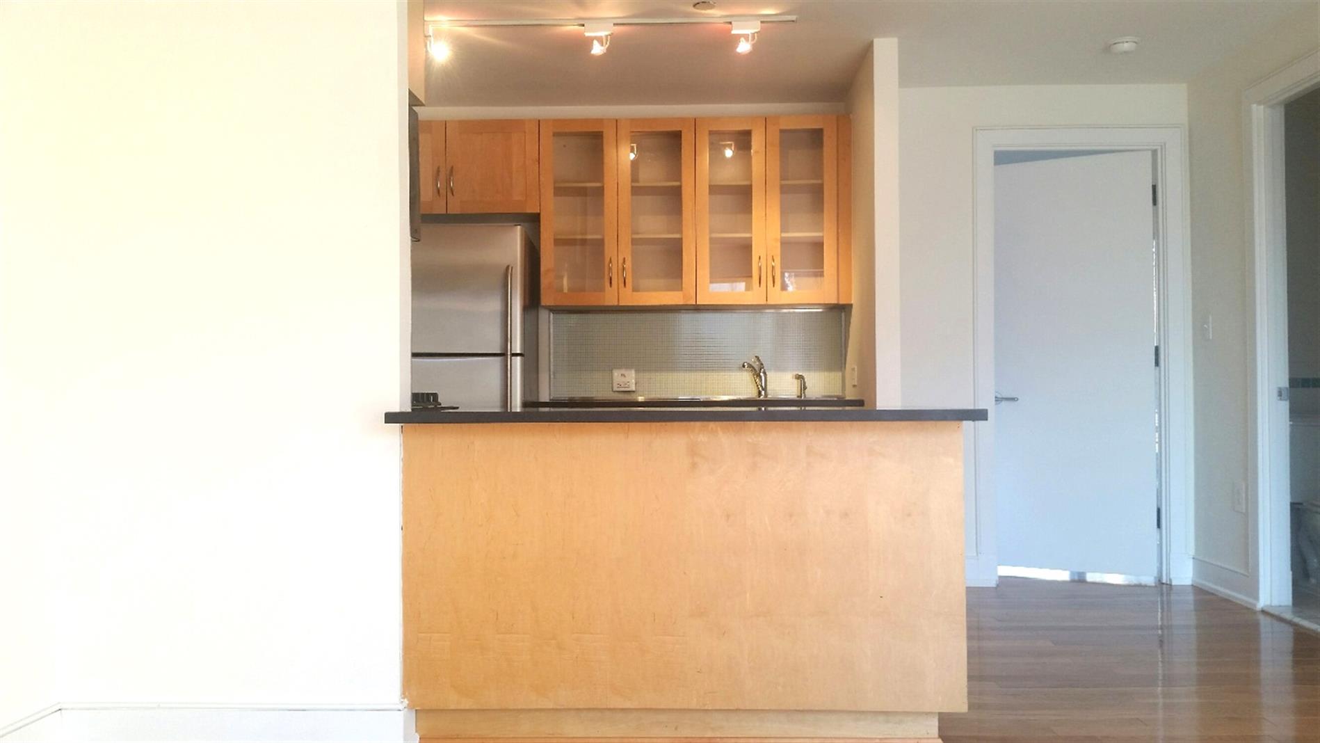 One Bedroom - Seaport District