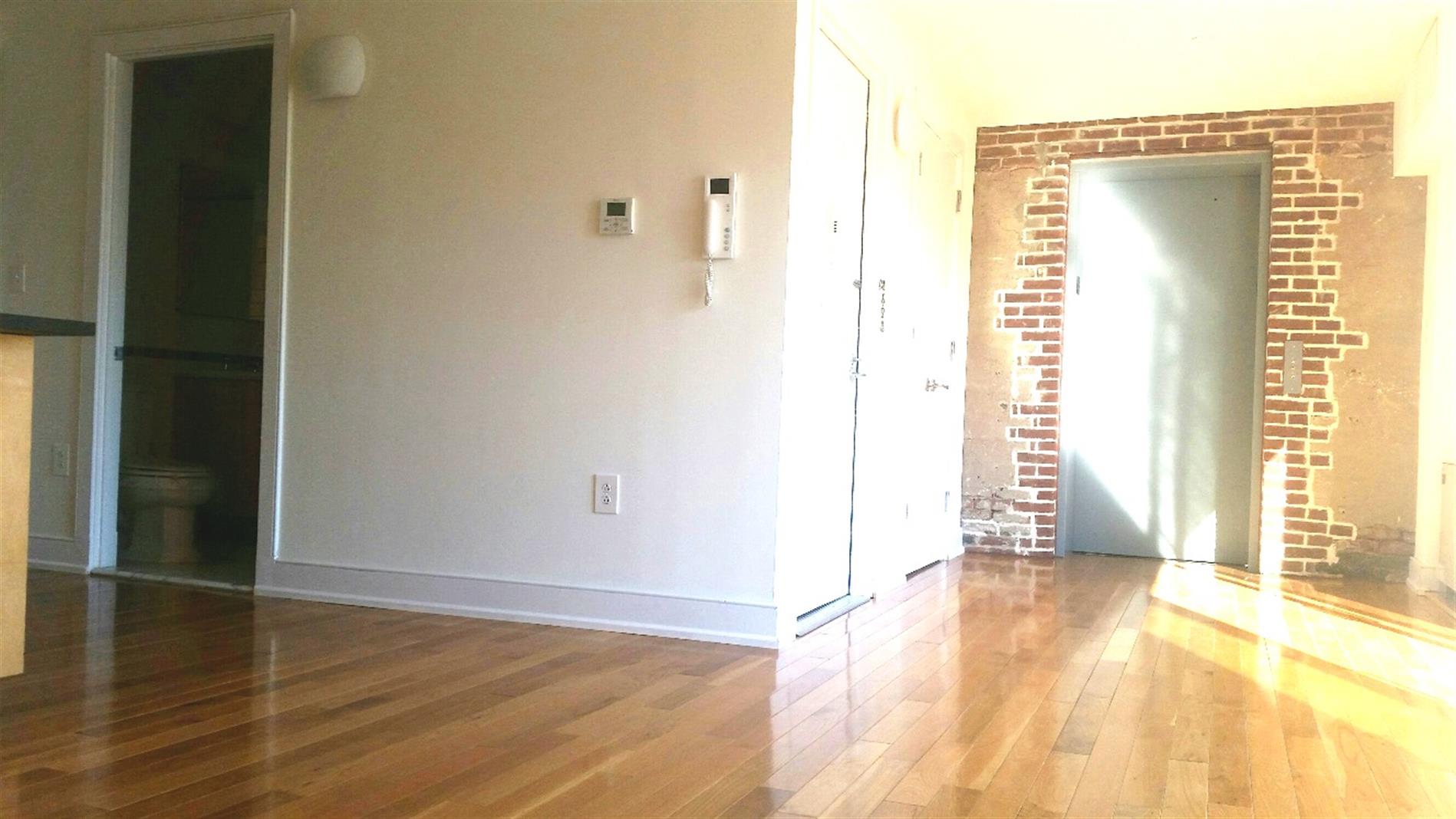 One Bedroom - Seaport District