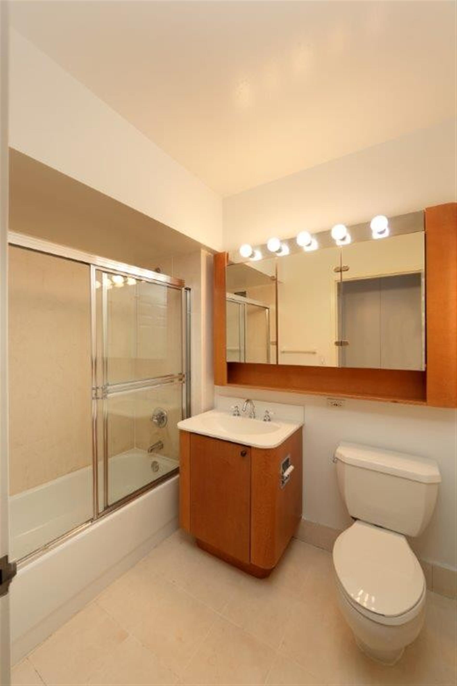 One Bedroom - Tribeca