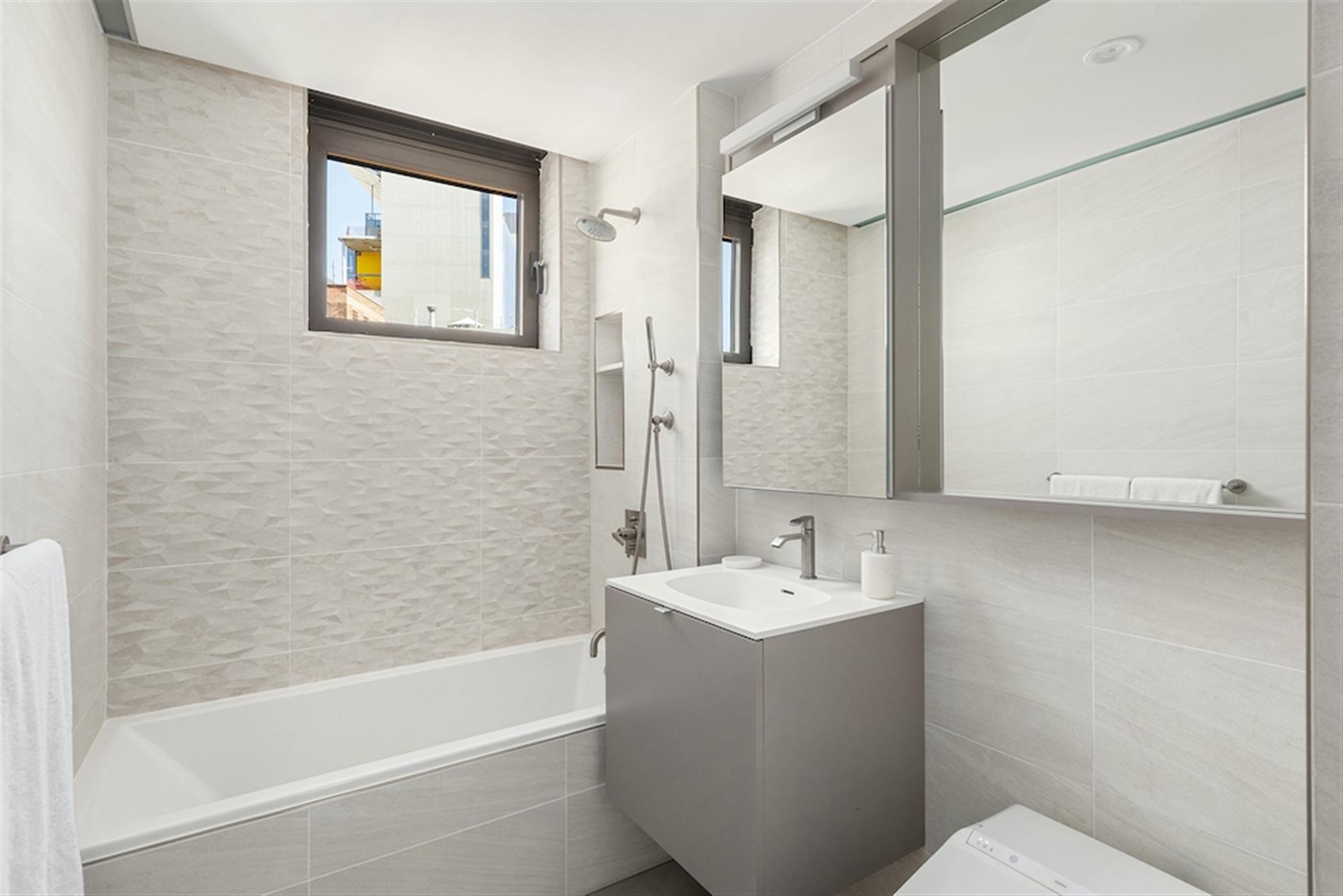 Greenwich Village 2 Bedroom Gem