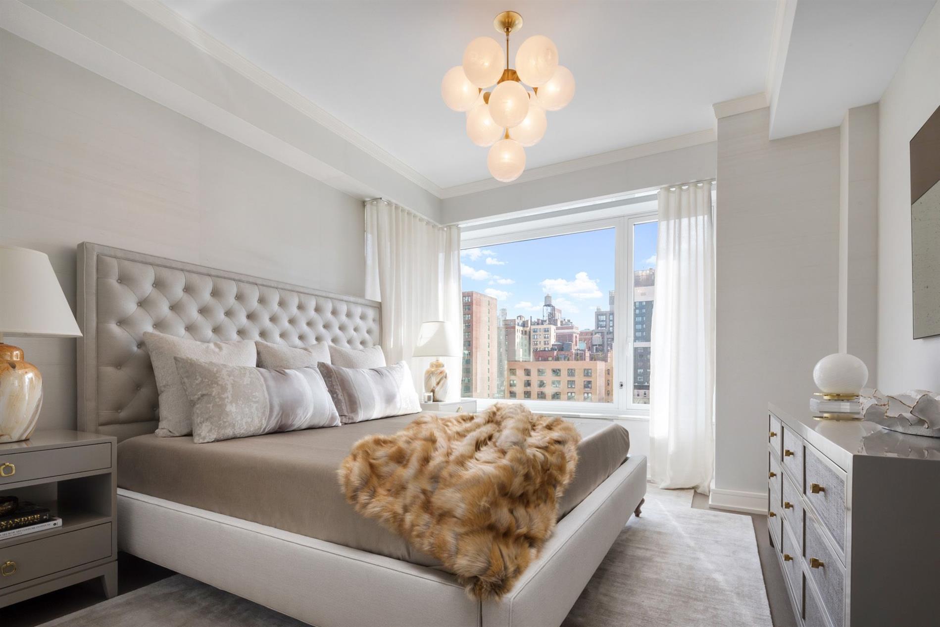 New UWS 2 Bed Gem!