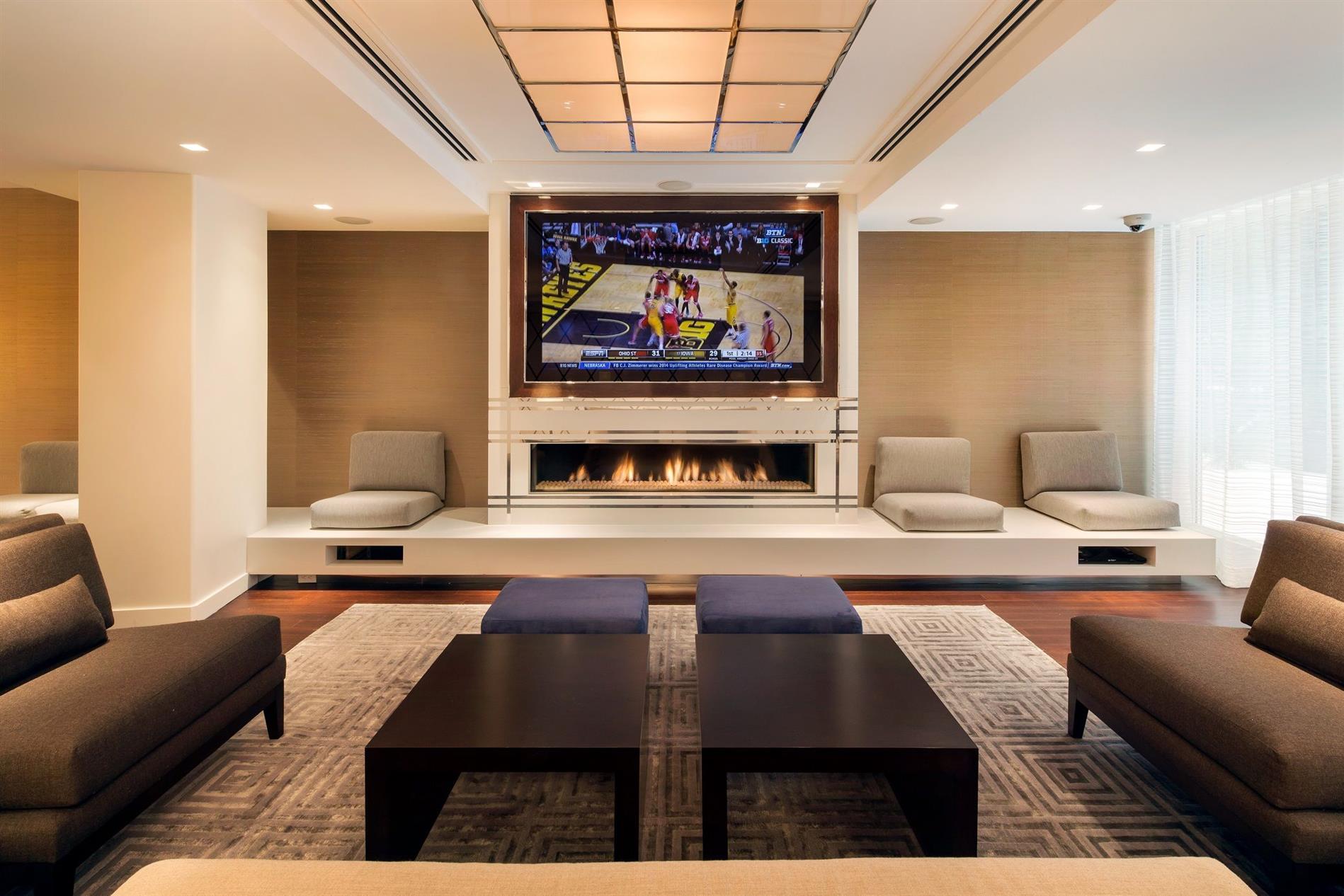 Full-service 2bed/2ba UWS PentHouse