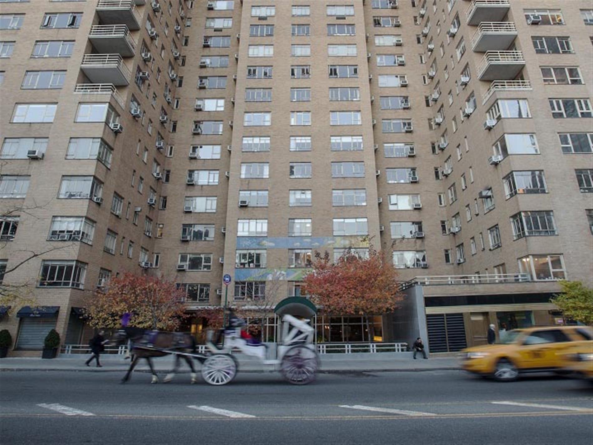 3bd/3ba Duplex on Central Park South